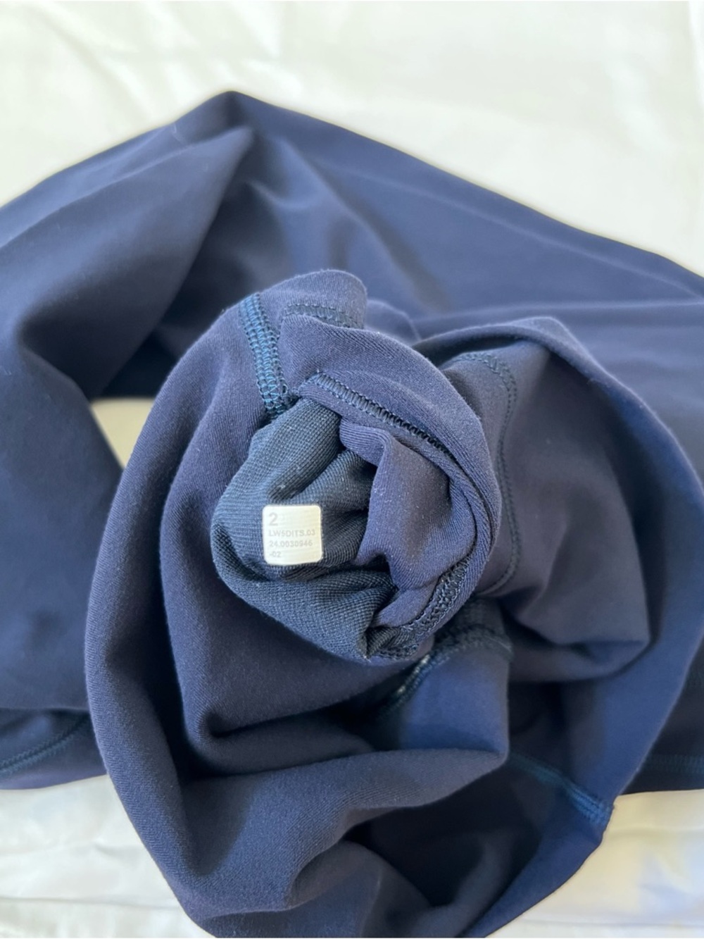 lululemon athletica Align Navy High-Rise Leggings 28” Size 2 - Picture 6 of 6